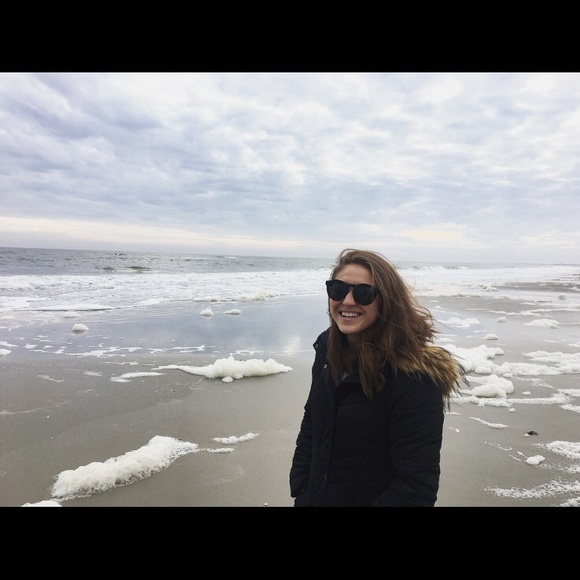 Meet your Posher, Rachel - Picture 5 of 8